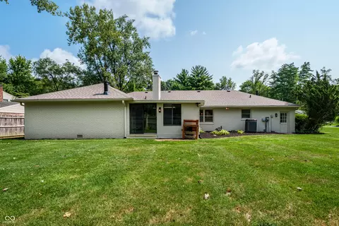Exterior - 3419 E 69th St, Indianapolis, IN 46220 photo 5 of 7