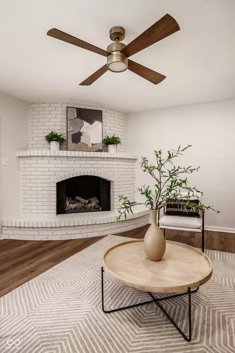 Living - 3419 E 69th St, Indianapolis, IN 46220 photo 2 of 7