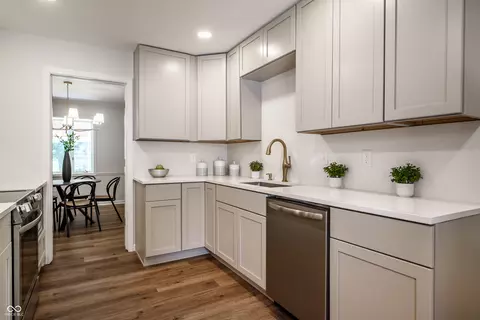 Kitchen - 3419 E 69th St, Indianapolis, IN 46220 photo 1 of 6