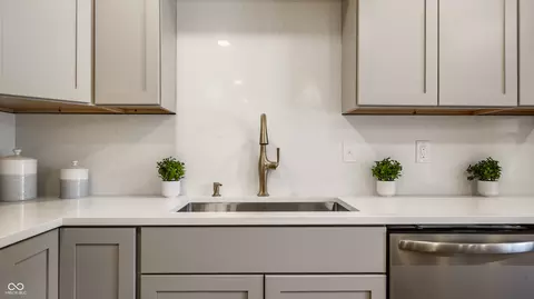 Kitchen - 3419 E 69th St, Indianapolis, IN 46220 photo 3 of 6