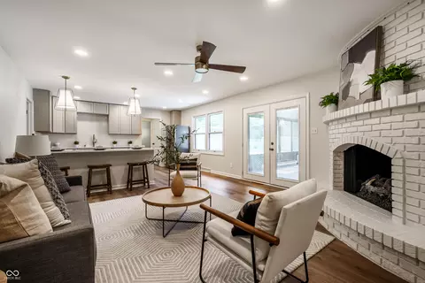 Living - 3419 E 69th St, Indianapolis, IN 46220 photo 4 of 7
