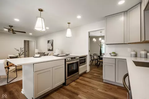 Kitchen - 3419 E 69th St, Indianapolis, IN 46220 photo 4 of 6