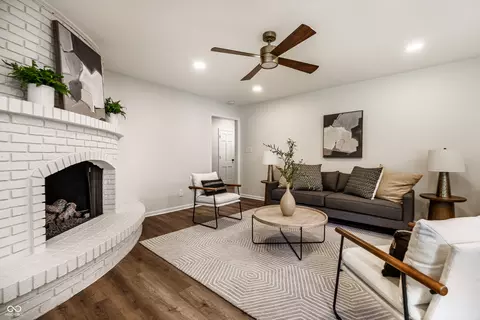 Living - 3419 E 69th St, Indianapolis, IN 46220 photo 1 of 7