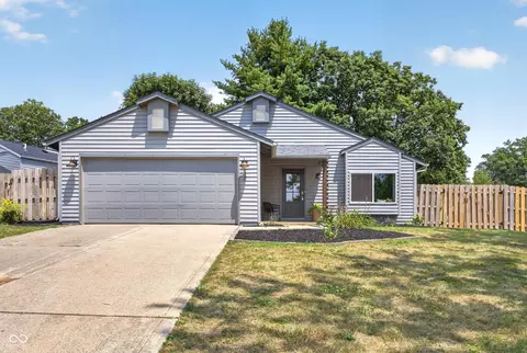340 E Brittany Way, Ellettsville, IN 47429