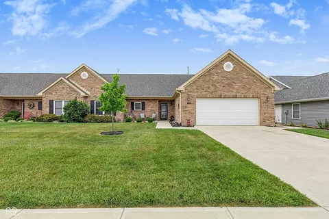 2618 Viceroy Ln, Lebanon, IN 46052