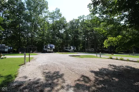 9507 Us 231 #STE 217, Quincy, IN 47456