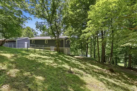 Exterior - 515 E Monroe Dam Rd, Bloomington, IN 47401 photo 8 of 12