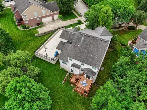 11920 Babbling Brook Rd, Noblesville, IN 46060