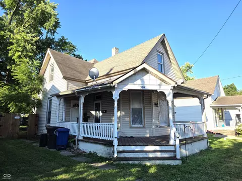 307 W Locust St, Shelbyville, IN 46176