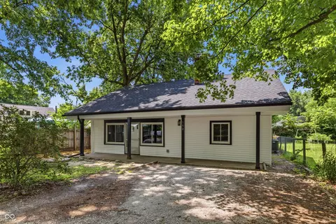150 Tippecanoe Dr, Noblesville, IN 46062