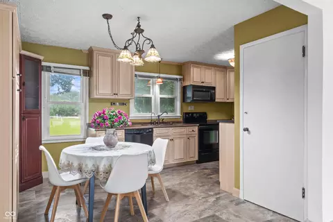 Dining - 627 E Main St, Plainfield, IN 46168 photo 1 of 1