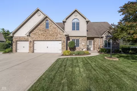 1187 Forest Commons Dr, Avon, IN 46123