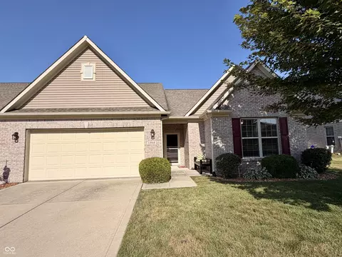 1352 Redstone Dr, Avon, IN 46123