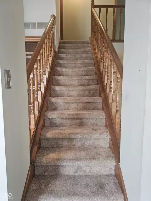 Entry Way - 946 Johnathan Dr, Plainfield, IN 46168 photo 3 of 3