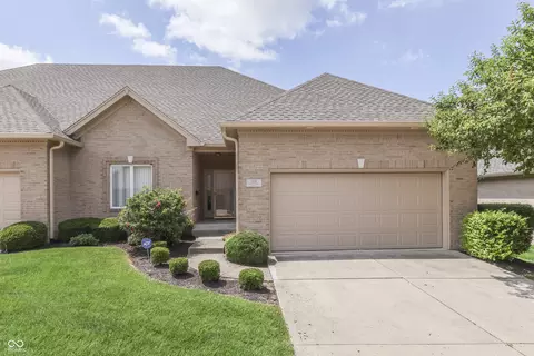 1496 Heron Ridge Blvd, Greenwood, IN 46143