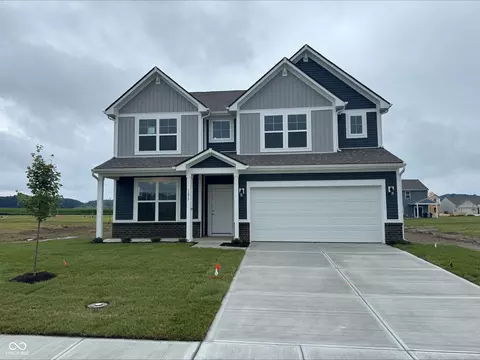 1675 E Hanna Dr, Martinsville, IN 46151