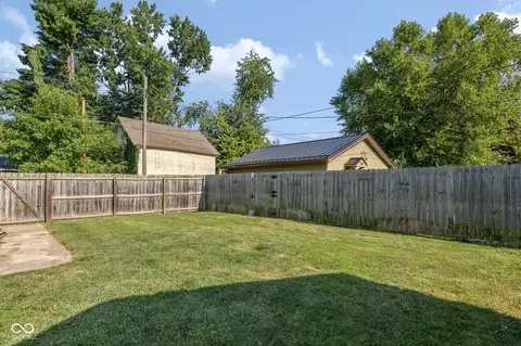 Exterior - 125 Adams St, Pendleton, IN 46064 photo 8 of 12