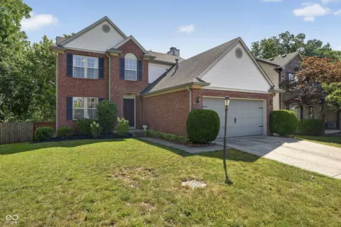 763 Pioneer Woods Dr, Indianapolis, IN 46224