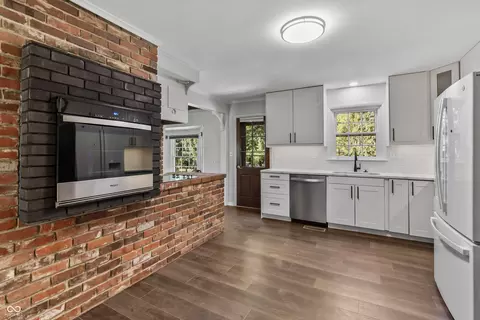Kitchen - 2903 S 800 E, Waldron, IN 46182 photo 3 of 3