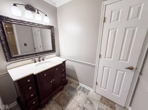 Bath - 8005 Edgewood Ct, Plainfield, IN 46168 photo 1 of 5