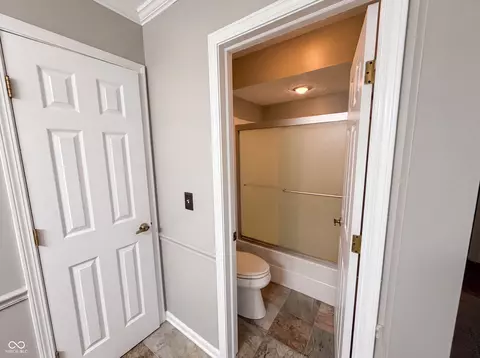 Bath - 8005 Edgewood Ct, Plainfield, IN 46168 photo 2 of 5