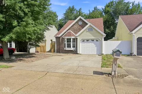 1701 Greencastle Dr, Evansville, IN 47715