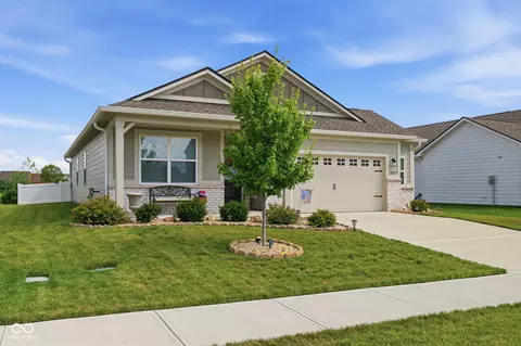 1252 Patens, Greenwood, IN 46143