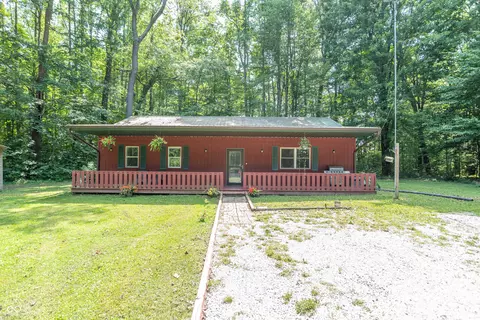 8963 W Lewisville Rd, Paragon, IN 46166