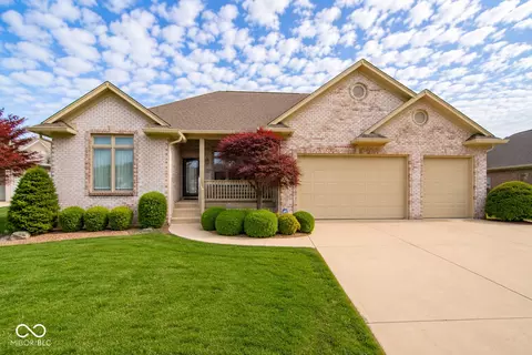 2743 Baywater Ct, Greenwood, IN 46143