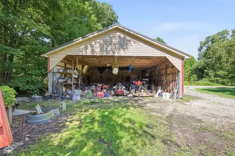 Exterior - 7480 S 250 E, Markleville, IN 46056 photo 12 of 14