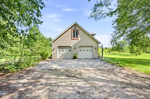 Exterior - 7480 S 250 E, Markleville, IN 46056 photo 10 of 14