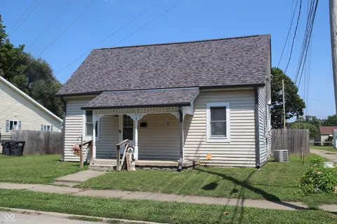 119 Baldwin St, Greenfield, IN 46140