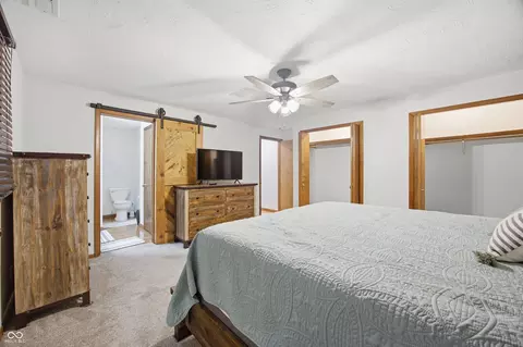 Bedroom - 2334 W Us Highway 36, Pendleton, IN 46064 photo 8 of 11