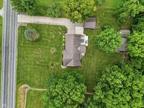 View/Area - 2334 W Us Highway 36, Pendleton, IN 46064 photo 4 of 16