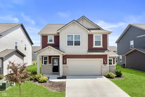 717 Oxford Ln, Danville, IN 46122