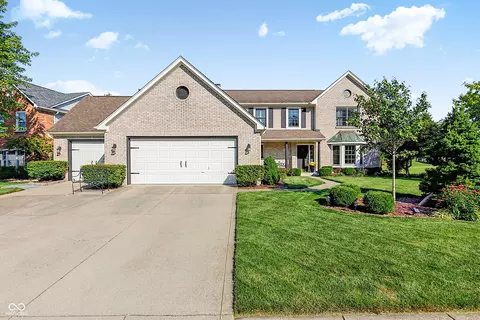 4838 Ashbrook Dr, Noblesville, IN 46062