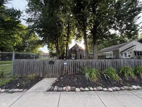 4050 N Illinois St, Indianapolis, IN 46208
