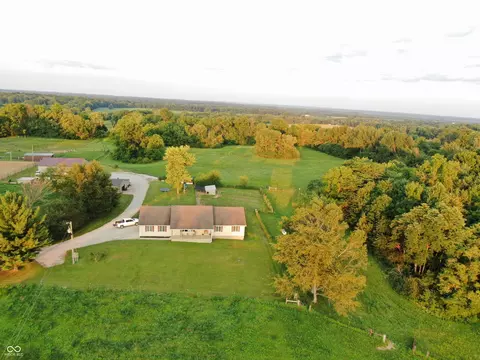 7870 Smith Rd, Gosport, IN 47433