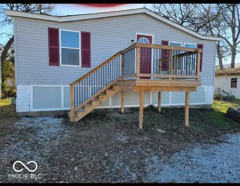 162 Habig St, Shelbyville, IN 46176