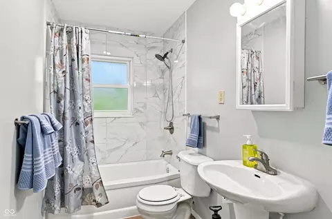 Bath - 3402 N Windcrest Dr, Bloomington, IN 47404 photo 1 of 4