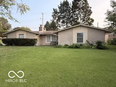 722 Howard Rd, Greenwood, IN 46142