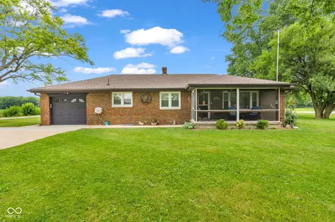 2490 W County Road 400 Rd S, Clayton, IN 46118