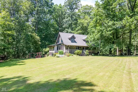 1831 W Pagoda Path N, Martinsville, IN 46151