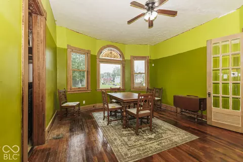 Dining - 401 E 7th St, Muncie, IN 47302 photo 3 of 9