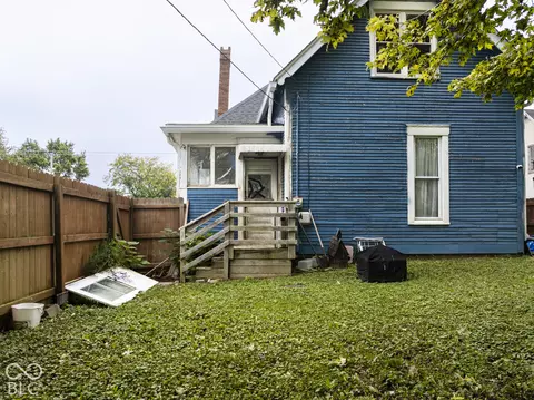 Exterior - 401 E 7th St, Muncie, IN 47302 photo 8 of 14