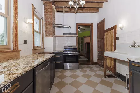 Kitchen - 401 E 7th St, Muncie, IN 47302 photo 1 of 5