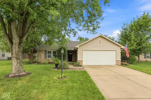 20741 Alpine Dr, Noblesville, IN 46062