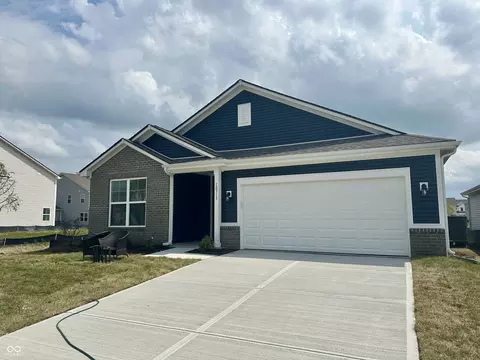 10313 Rose Mill Dr, Indianapolis, IN 46235