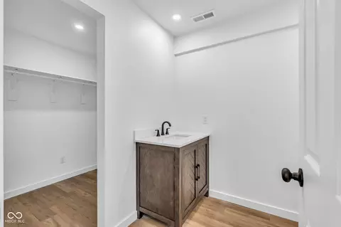 Entry Way - 404 E College St, Bainbridge, IN 46105 photo 1 of 1