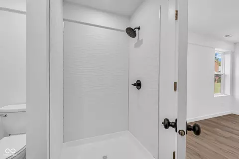 Bath - 404 E College St, Bainbridge, IN 46105 photo 1 of 2